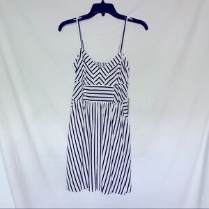 Express spaghetti strap sundress with pockets! Xs blue and white stripes nwt